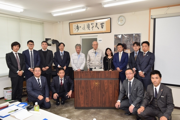 PICC愛知支部　100年企業研究委員会　岡本・ナベヤグループ 訪問レポート